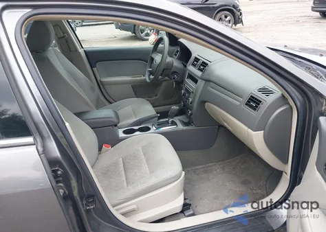 2012 Ford Fusion Se z USA, uszkodzony, nr VIN 3FAHP0HA8CR221688